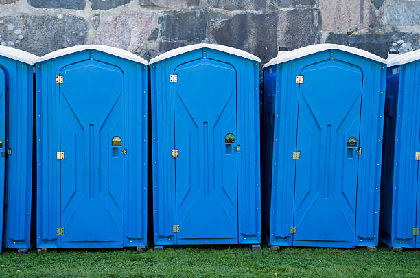 Best Standard Portable Toilet Rental in North Prairie, WI